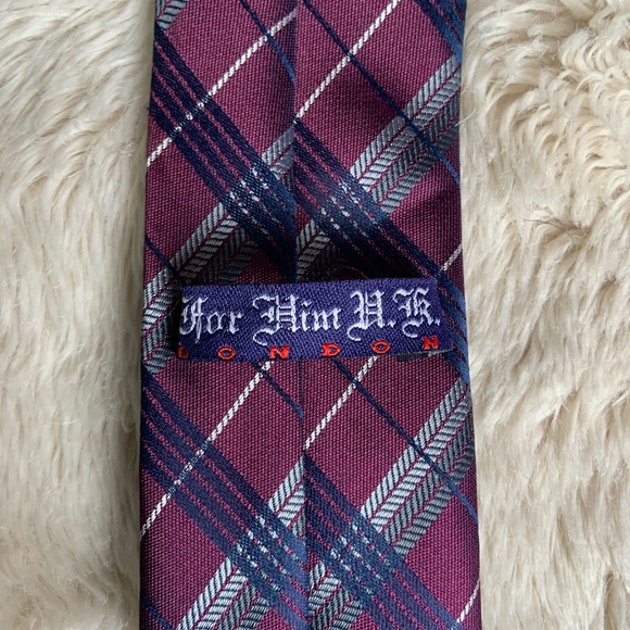 Purple tie - Picture 4 of 4